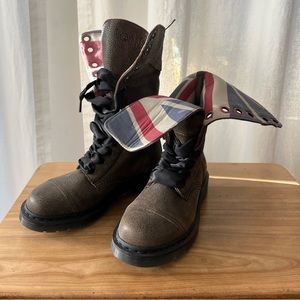 Dr. Martens Shoes - Dr. Martens 1914 Triumph Union Jack Boots